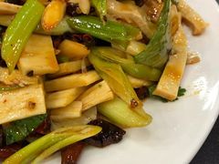 -瑞杰烧烤店·24小时营业(山东路店)