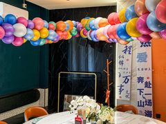 -嗨辣小聚·盘锦河蟹·海鲜烧烤龙虾(盘锦十年好店)
