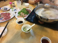 -华哥新鲜猪精品美食