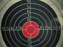 -枪馆1号实弹射击俱乐部