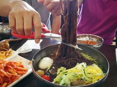 -服务大楼冷面(延大店)