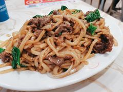 -粤潮牛肉火锅店(江南大道店)