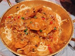 -肥肥虾庄·金牌油焖大虾(杨园滨江时代walk店)