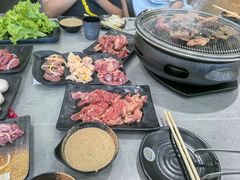-啊美丽炭火烤肉(滑翔一店)