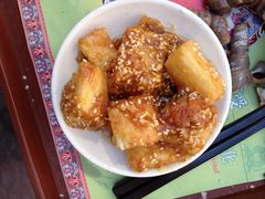 -海口骑楼小吃街