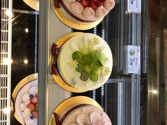 -花花卷卷·鲜食蛋糕(静安久光百货店)