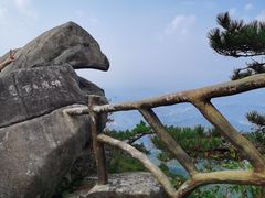 -罗田薄刀峰风景区