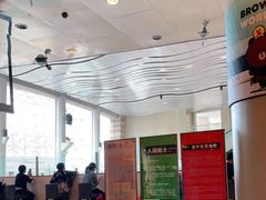 -冰纷万象滑冰场(沈阳万象城店)