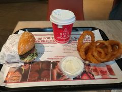 -The Habit Burger Grill 哈比特汉堡(复兴soho店)
