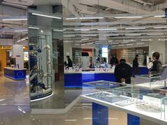 -优购镜仓(黄岛吾悦店)