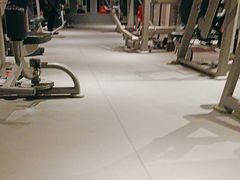 -舒适堡健身(爱琴海店)