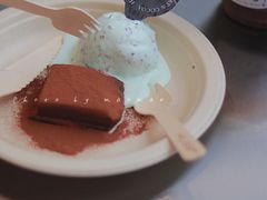 -HUGS coffee(东区店)