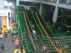 -蒙特利亲子乐园