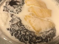 -满记甜品(巴黎春天宝山店)