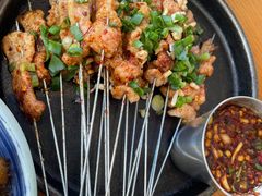 -包整·丝娃娃(一览甲秀楼风景店)