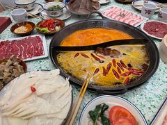 -鸿姐老火锅(疁城新天地店)