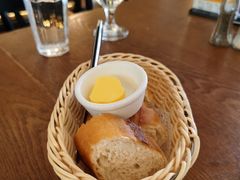 餐前面包-Entrecôte 法国牛扒馆(保利·时光里店)