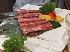 -炼火烤肉店