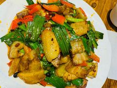 -乡土特色.冷锅鱼.牦牛肉汤锅