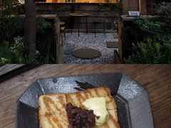 经典厚吐司-WABI COFE(愚园路店)