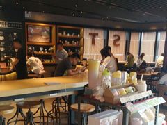 -星巴克(来福士2F店)