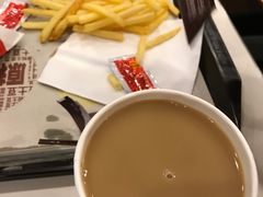 -麦当劳(轻轨曹杨路店)