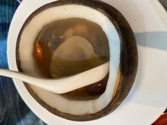 椰子炖乌骨鸡-五缘湾凯悦酒店·悦饗中餐厅