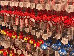-名创优品(北京新中关购物中心地铁层店)