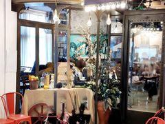 -玛格萝妮(汇智国际商业中心店)