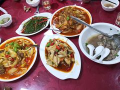 -穆豪麦蒸碗羊羔肉