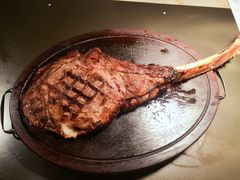 -恰餐厅及酒吧 CHAR Bar & Grill (北京丽都皇冠假日店)