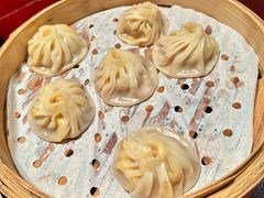 蟹粉灌汤小笼-松鹤楼(山塘街店)