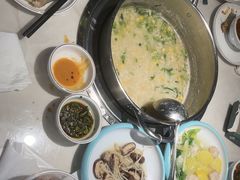 -粤顺渔坊·中山脆肉鲩火锅(清湖店)