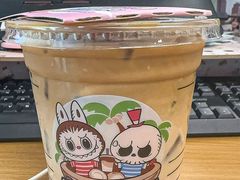 -瑞幸咖啡(新理想大厦店)