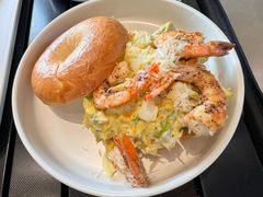 鲜虾牛油果贝果-九榀咖啡 JOY BEANS(恭王府店)