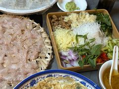 -官塘陈记鱼生·潮汕砂锅粥·牛肉火锅(潮枫路总店)