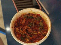 -牛华周记麻辣烫起源店