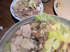 -肖四女乐山跷脚牛肉(南汇大学城生活广场店)