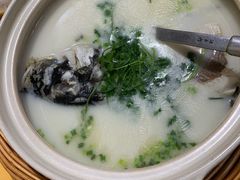 砂锅鱼头-天乐农家鱼头王(天目湖店)
