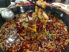 -烧哥美蛙肥肠鱼火锅·十五年社区店