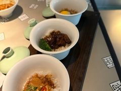 -穹六人间 people 6(岳阳路店)