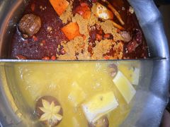 -湊湊火锅·茶憩(上海合生汇店)