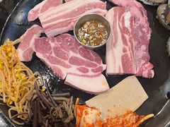 -Dombe豚(黑猪肉街店)