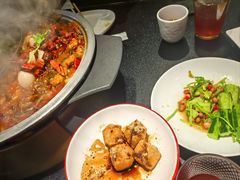 -辣尚瘾·烤鱼·新川菜(牡丹园直营店)