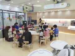-美国谷斯妈妈早教中心 (陆家嘴店)