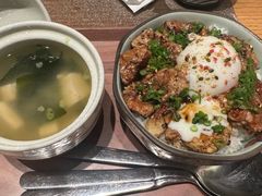 温泉蛋配鹅肝饭-爱米粒家