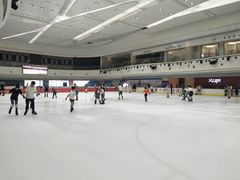 -冠军冰场CHAMPION RINK(环球银泰城店)