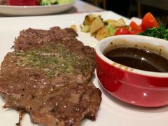 -必胜客(东大桥店)