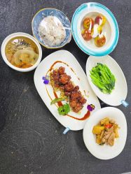 -爱丽馨御景月子中心