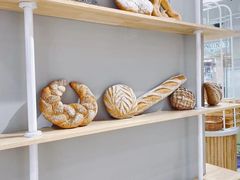 -焙丽拾光(麦凯乐直营店)